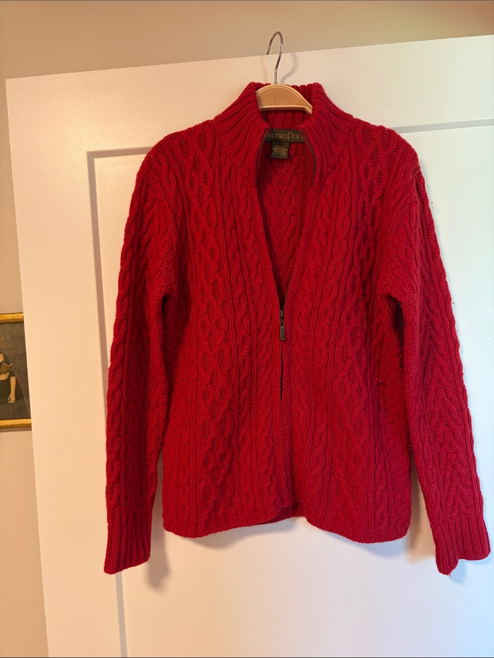 Inis crafts  pure 100% Marina wool made in Ireland zip cardigan